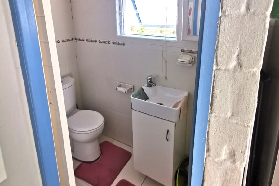 To Let 1 Bedroom Property for Rent in Blue Lagoon Western Cape